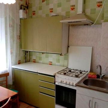 СДАМ 1 комн. квартиру метро Спортивная 2 мин. Коцюбайла (Державинская)