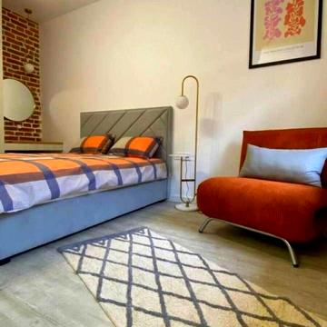 Шпитальна вул., 23