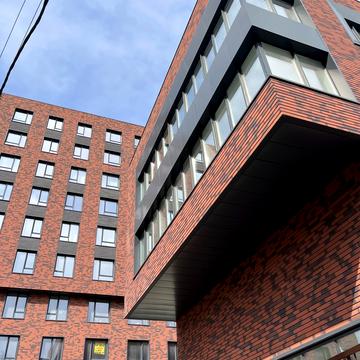 Олеся Гончара вул., 38-40