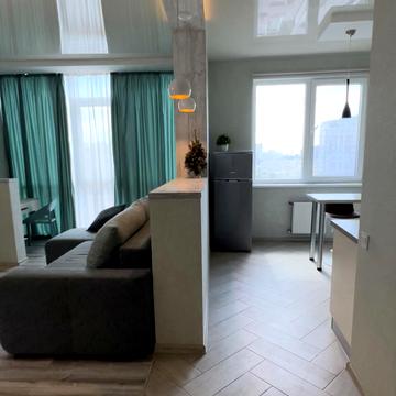 Генуезька вул., 1