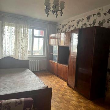 Головківська вул., 62