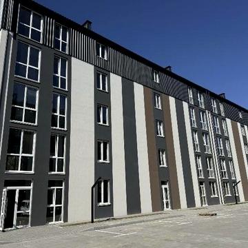 Продаж квартири з двориком ЖК Sanville park,поряд Петрівський квартал ЖК Санвіль парк