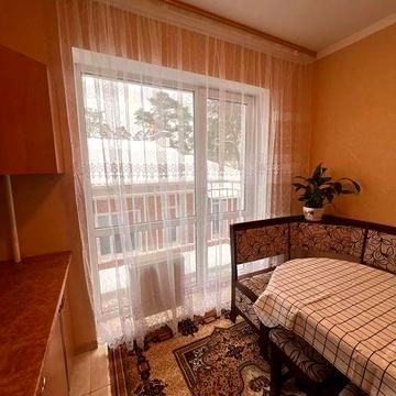 Здається 1к квартира на Університетській