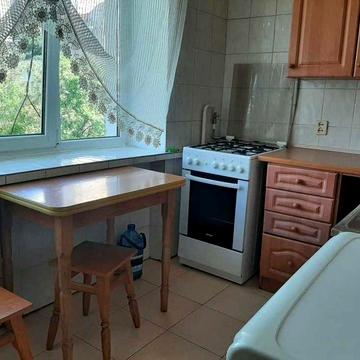 Здам у Вишгороді двокімнатну квартиру по вул. Симоненка 8