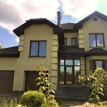 Будинок Микитинці 300 м²+ гостьовий будинок з сауною