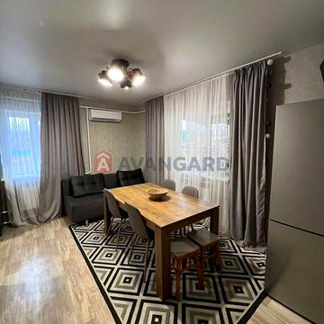 Продаж 3к Дім Олександра Вишнівського вулиця