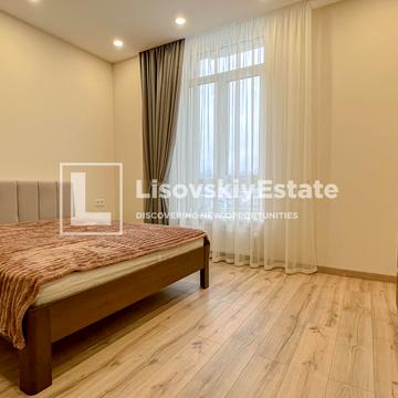 Жилянська вул., 68