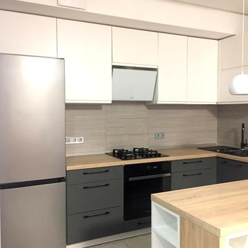 Лесі Українки бульв., 14-Б