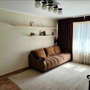 В продажу 1 квартира на Павловому Полі