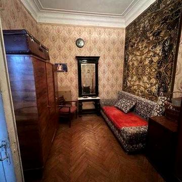 2 к.кв. с высокими потолками, 52м2 пл.Поэзии, ТЦ Плаза