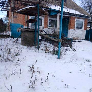 Продається будинок в смт.Опішня +380665762822,+380660407380