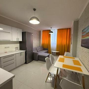 Сдам 2-ком квартиру в ЖМ Радужный