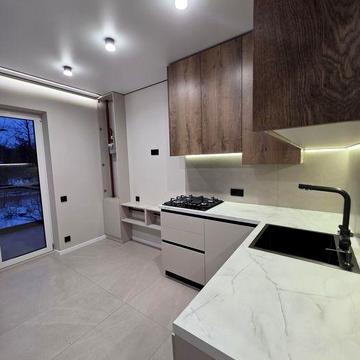 Продам велику однокімнатну квартиру з гардеробом Газ ЖК Монако ЖК Монако