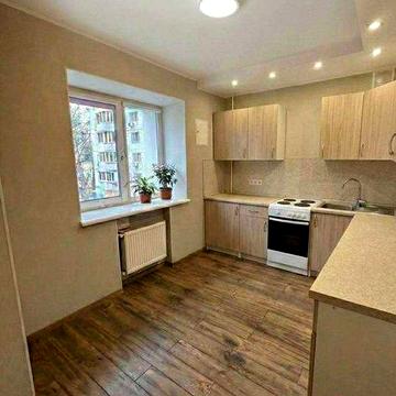 Простора 3-кім. з якісним ремонтом у цегляному будинку | Коцюбинське