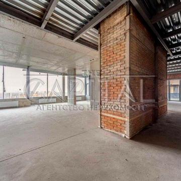 Продаж видової 3-к квартири  209 м2  ЖК А52 Шевченківський район