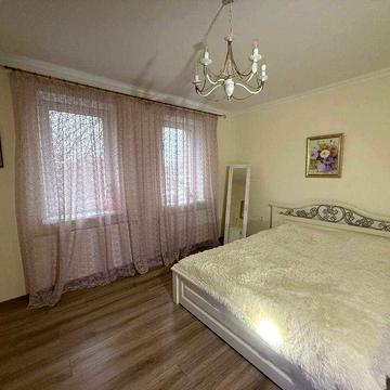 Сдам 2х этажный дом в Приднепровске Любимовка