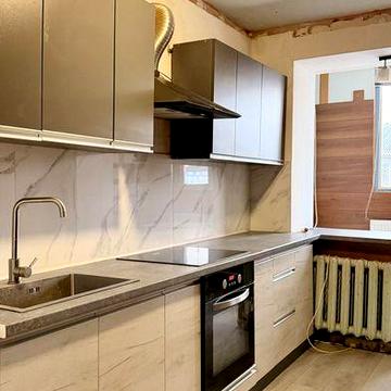 Продається двох кімнтана квартира