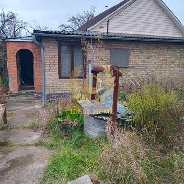 Продам будинок з великою земельною ділянкою в с.Заруддя