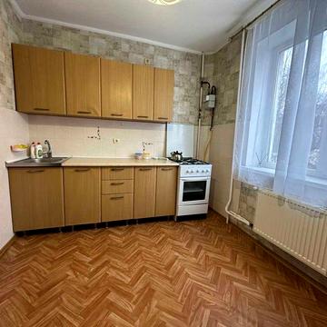 Довготривала оренда 1 кім. квартири на вул. Чукаріна (СИХІВ)