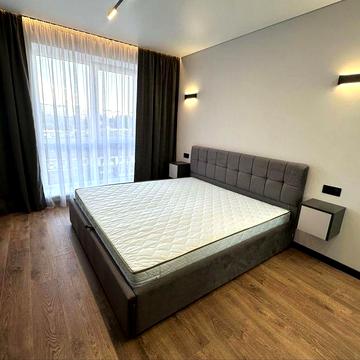 Продам квартиру на Чорновола ЖК Panorama de Luxe