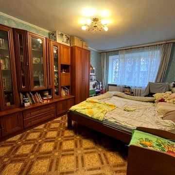 Продам 2 комн кв 45м2 на 2 этаж Жилое Восточный метро Индустриальна OA