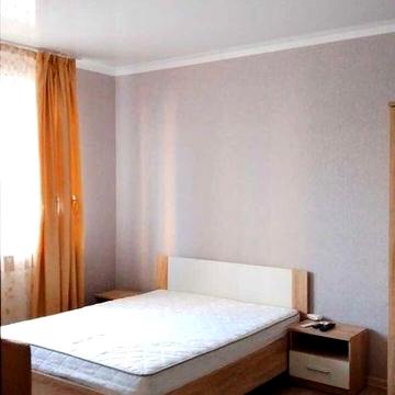 Квартира,в коттедже"клубного типа" в Печерском районе.