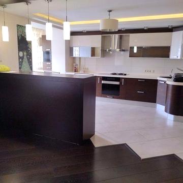 Продам 3 ком квартиру на Заболотного