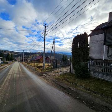 Продам 3 кімнатну квартиру будинок село Яблуниця поруч Буковель.