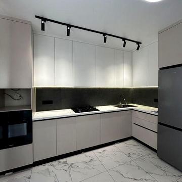 Євро 2к з новим ремонтом в центрі! Газ! Держ програми! Без комісії!