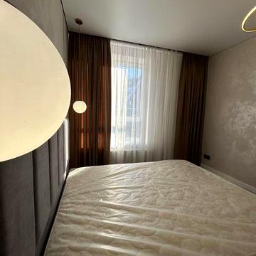 Євро 2к з новим ремонтом в центрі! Газ! Держ програми! Без комісії!