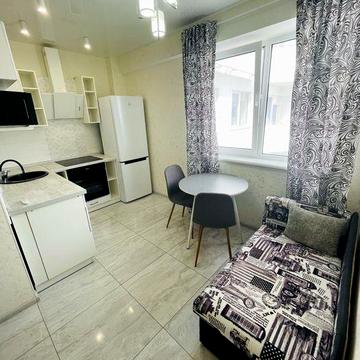 Сдам однокомнатную Таирова Киевский рн,питомец да