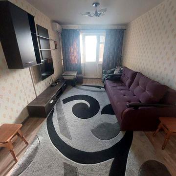 Вільна! 2 кім кв-ра 5/5 Зупинка Водоканал, Меблі Техніка  !