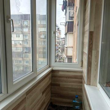 Продам 2 ком.квартиру на Восточном -1( возле " Абсолюта")