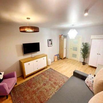 ДАНЧЕНКО,34;Виноградор;Без комисии!однокімнатна кв-42м2,з ремонтом