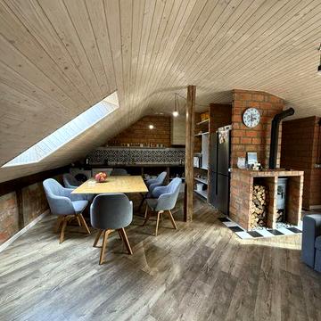 Продаж 3-х кімнатної ЦЕНТР з гаражем.