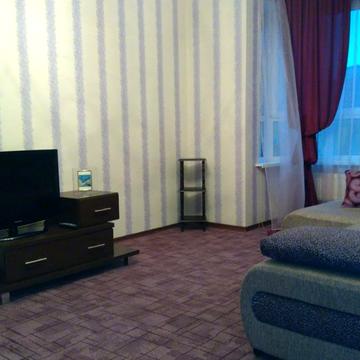 Олександра Мишуги вул., 2