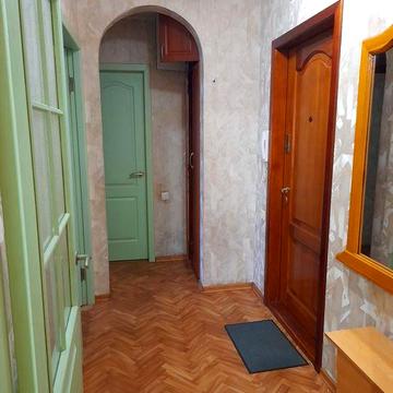 Здам свою 2-кімнатну квартиру в центрі.