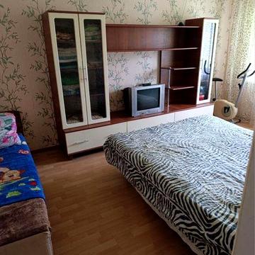 Оренда 1к, вул. Юрія Кондратюка 4, Оболонський район, метро Мінська