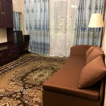 Валерія Лобановського просп. (Червонозоряний), 23