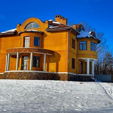 Ексклюзивний будинок в передмісті Києва