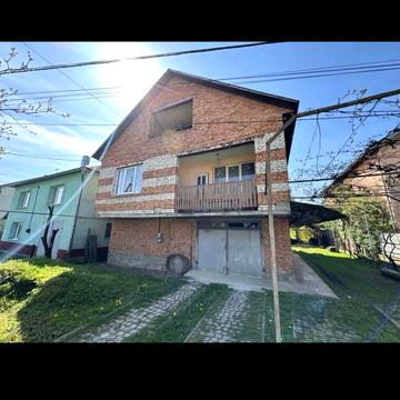 Богдана Хмельницького, 33