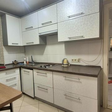 Пер Онилова, 12