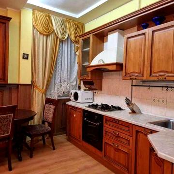 Оренда трикімнатної квартири , ул. Старокозацкая, 35