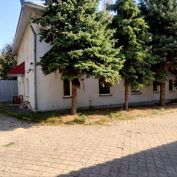 Богдана Хмельницького просп. (Героїв Сталінграда), 38а