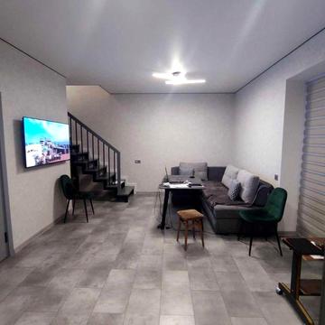 3 Продам таунхаус З ремонтом Перемичка Агрономічне 4945