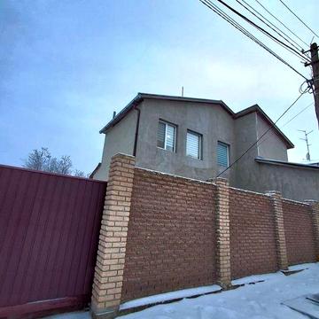 Продам роскошный дом  в элитном районе п.  Романково