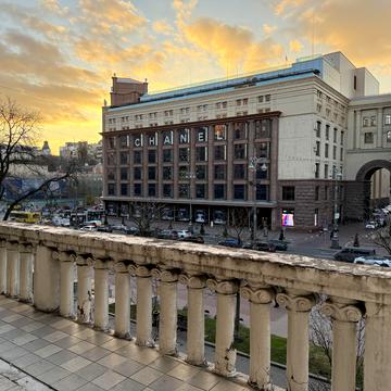 Хрещатик вул. (Kreschatic), 21