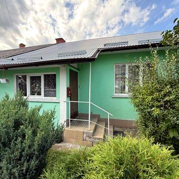 Половина Будинку в гарному районі міста. Ділянка 5 сот.!Вул.Бачинської