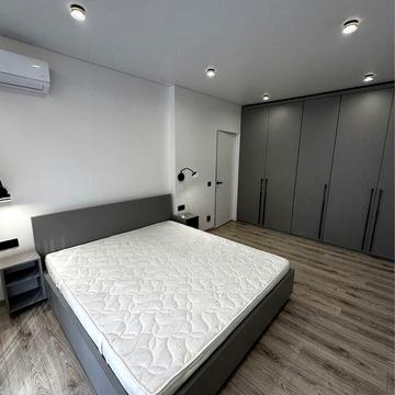 Продається 1,5к квартира в м.Ужгород  в новобудові з ремонтом