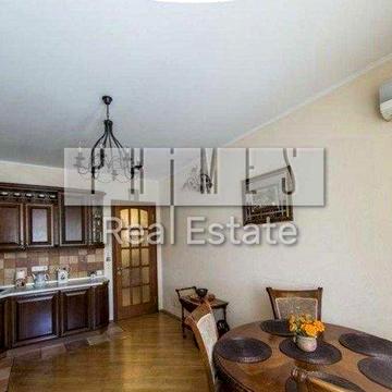 Продаж 3к квартири, вул. Мирного Панаса 12, Печерськ